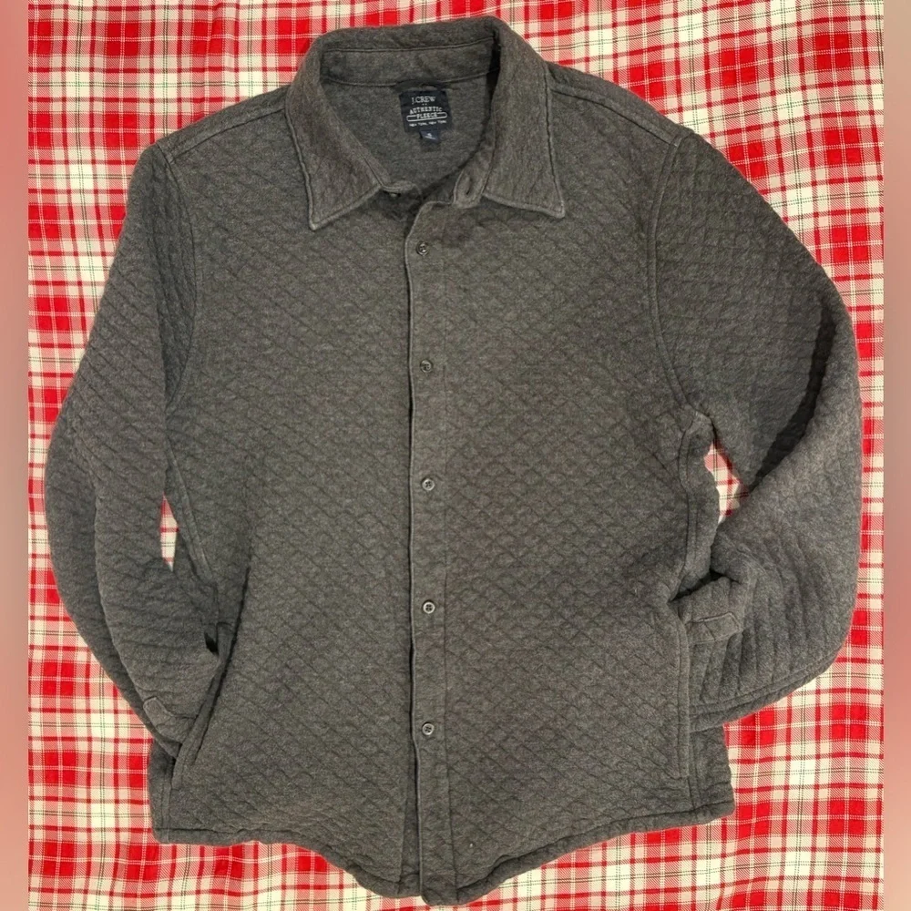 J.Crew Authentic Fleece Quilted Shirt Jacket Mens Small Gray Button Up Shacket